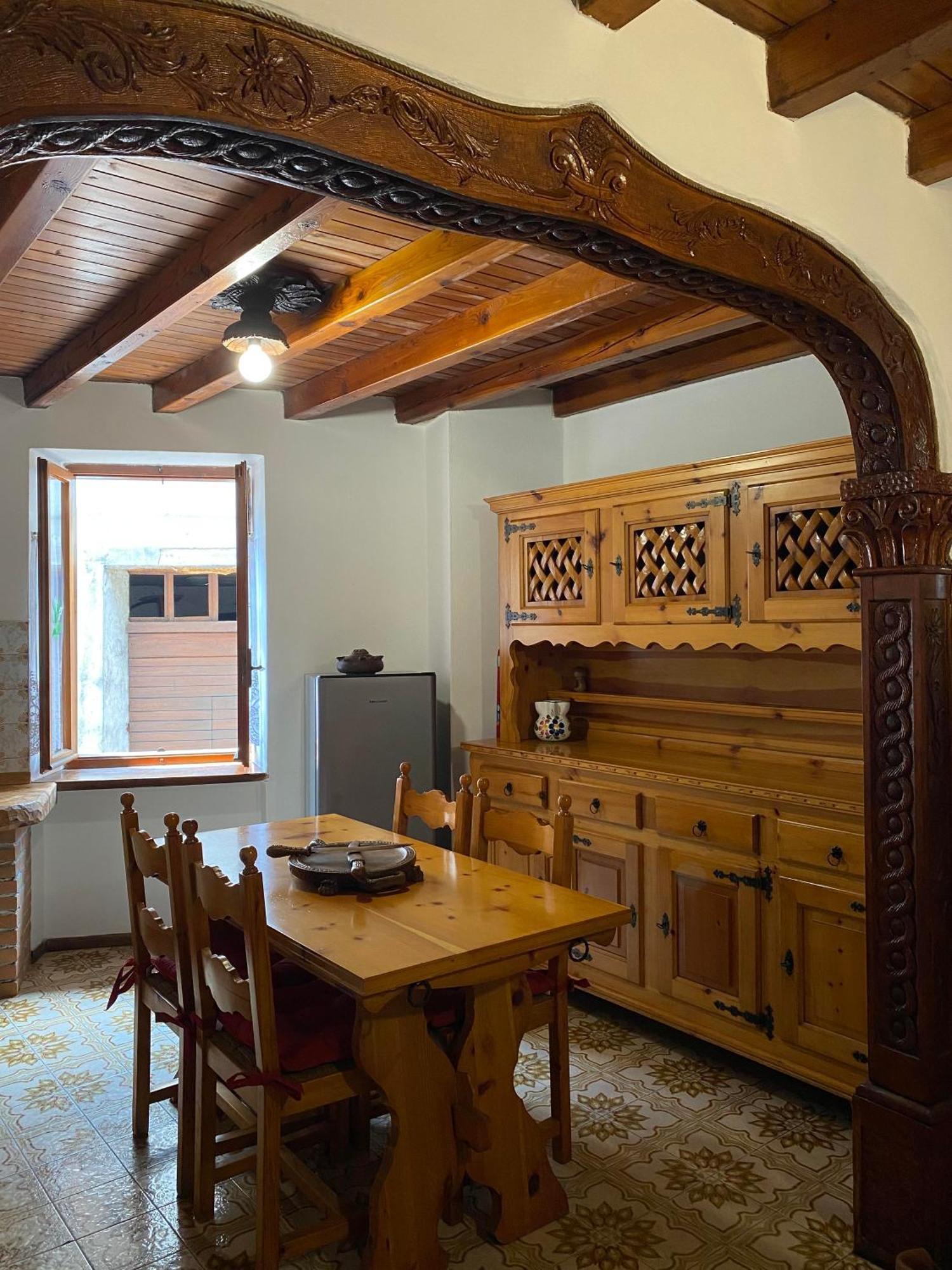 Casa Nel Centro Storico Di Borno Villa ภายนอก รูปภาพ