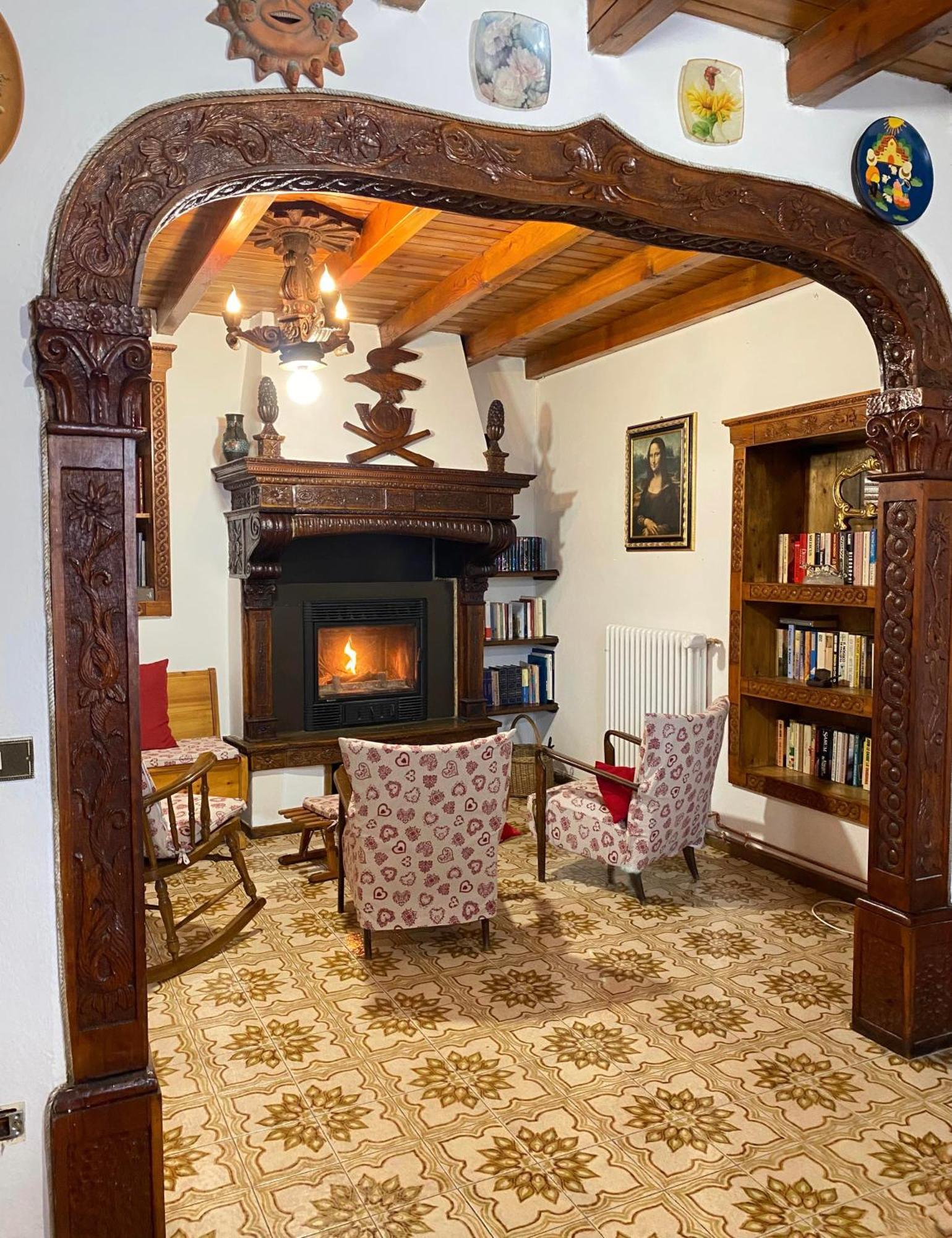 Casa Nel Centro Storico Di Borno Villa ภายนอก รูปภาพ