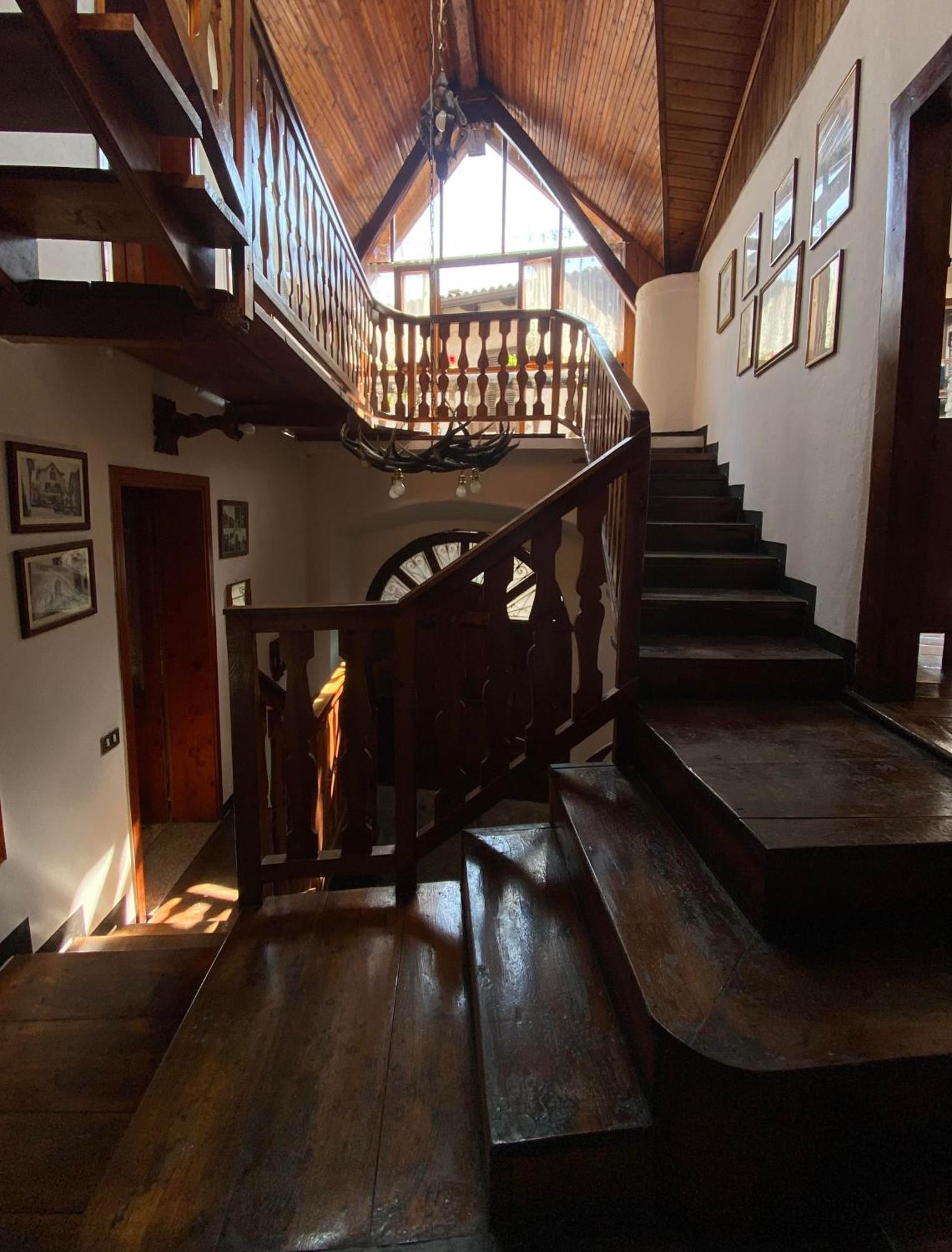 Casa Nel Centro Storico Di Borno Villa ภายนอก รูปภาพ