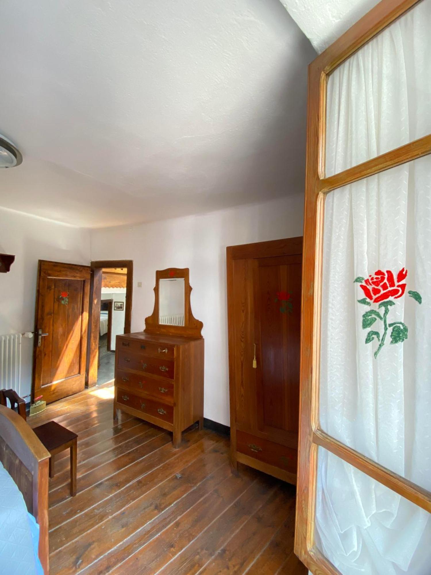 Casa Nel Centro Storico Di Borno Villa ภายนอก รูปภาพ